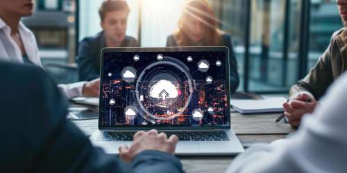 Облачное видеонаблюдение vs локальный видеорегистратор: что выбрать для бизнеса?